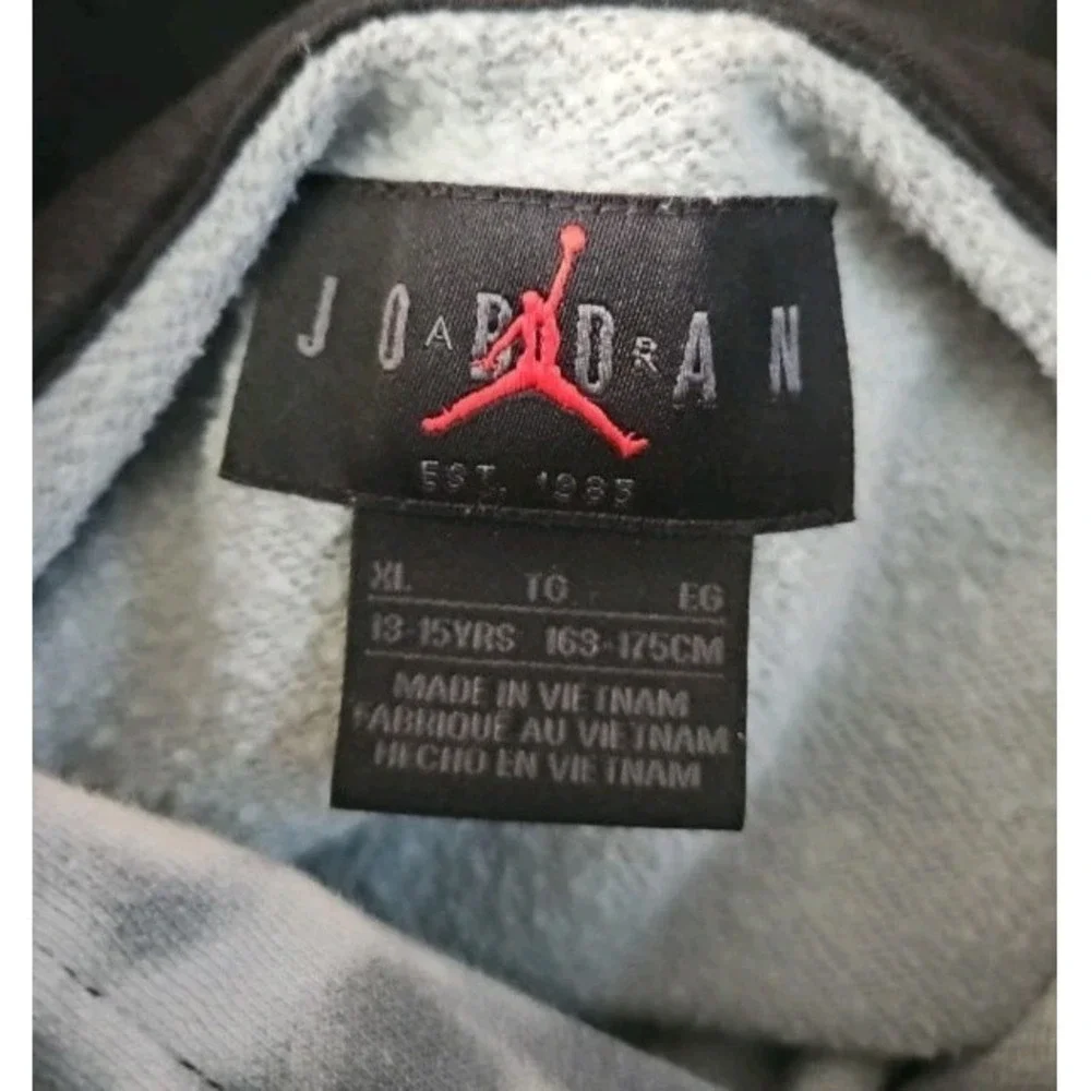 Nike Jordan Essentials‎ Smoke Dye Pullover Hoodie Youth Size XL